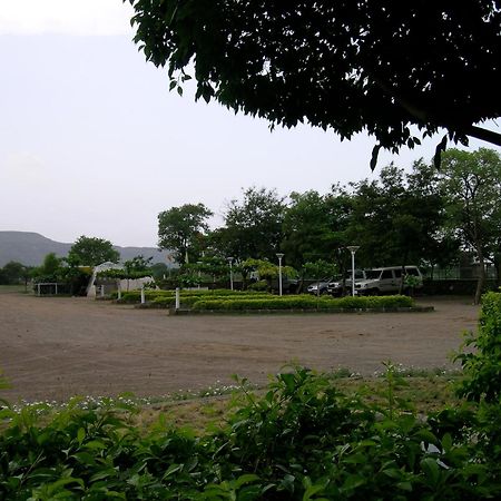 The Meadows Resort And Spa Aurangabad  Exterior photo