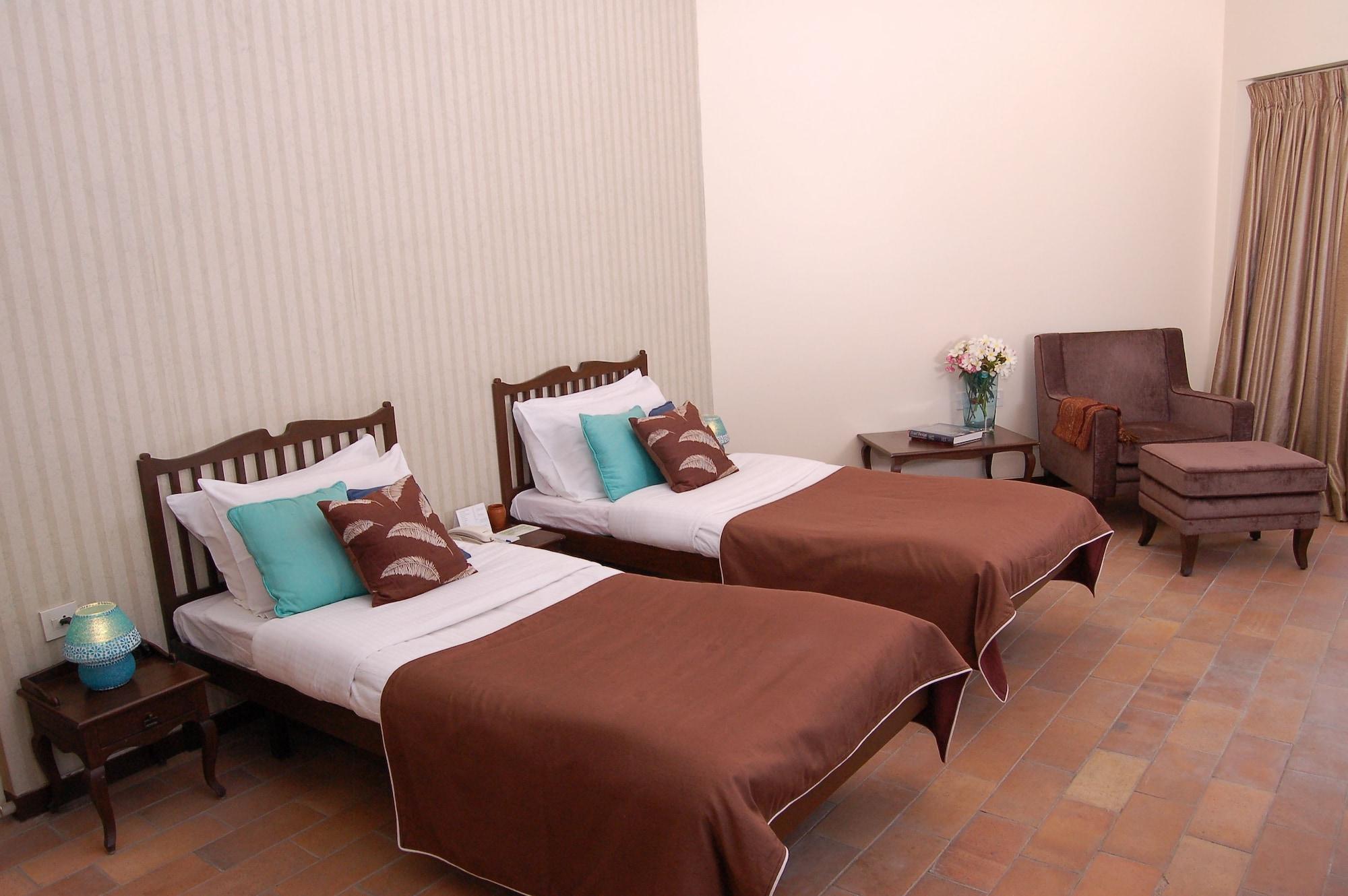 The Meadows Resort And Spa Aurangabad  Exterior photo