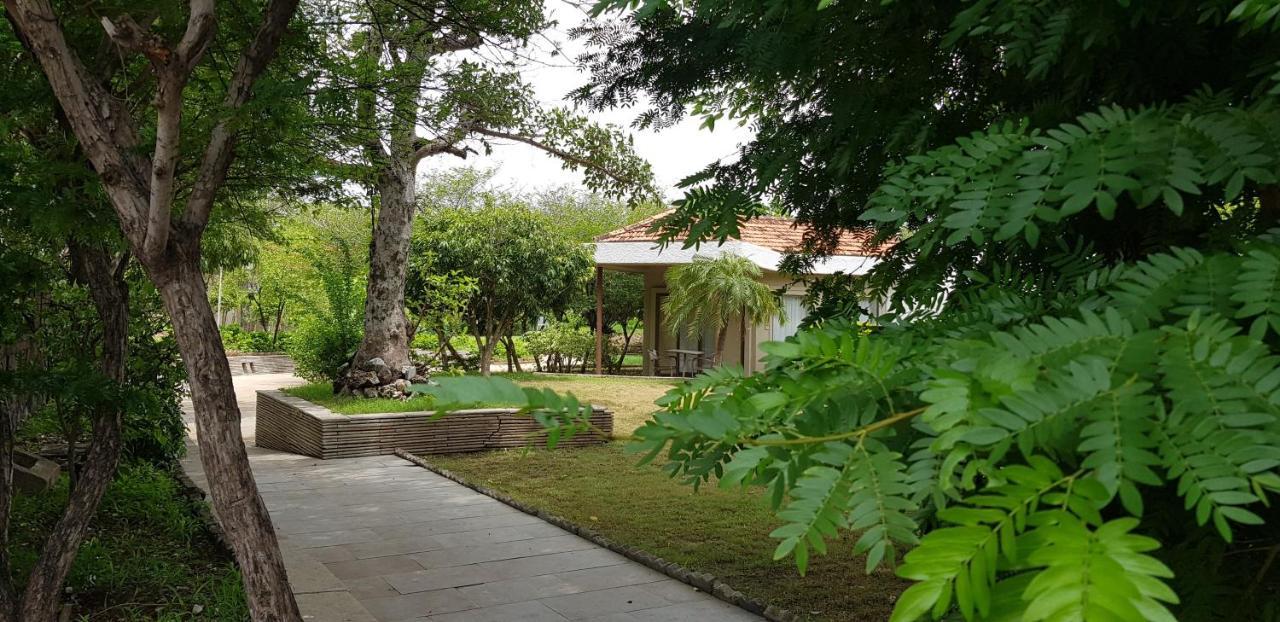 The Meadows Resort And Spa Aurangabad  Exterior photo